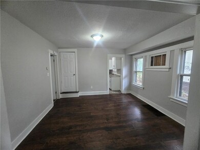 4909 S Benton Ave, Kansas City, MO 64130 - photo 4