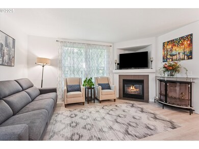 7173 SW Manor Way unit A, Beaverton, OR 97007 - photo 3