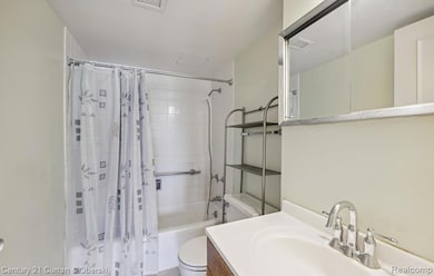 Dearborn Towers Condominum unit 1103, Dearborn, MI 48124 - photo 6