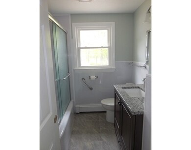 393 Cherry St, Holyoke, MA 01040 - photo 3