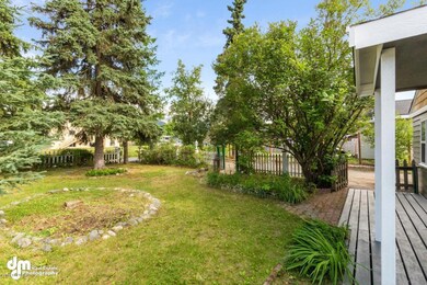 Exterior Front Yard 20180730-DW-5708-FUL