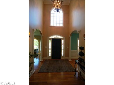 Foyer - Striking 2-story foyer!