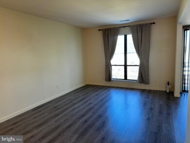 1825 Bridgetown Pike unit 706, Feasterville Trevose, PA 19053 - photo 3