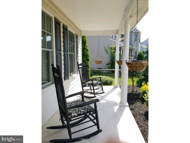 424 Locust Ct, Glassboro, NJ 08028 - photo 3