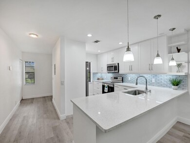 21364 Cypress Hammock Dr # 1J Boca Raton, FL 33428