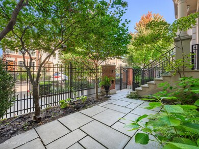 1225 W Henderson St, Chicago, IL 60657 - photo 2