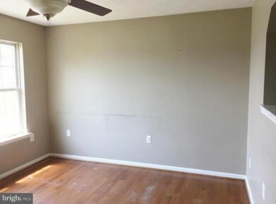 29564 Arlington Ct, Mechanicsville, MD 20659 - photo 2