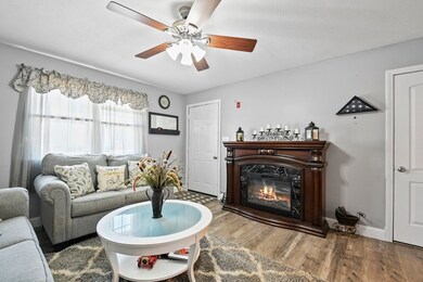 35 N Main St, Webster, MA 01570 - photo 4