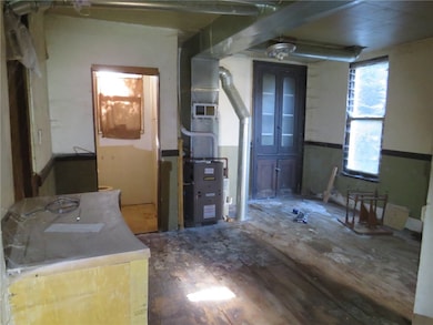 136 Chess St, Monongahela, PA 15063 - photo 7