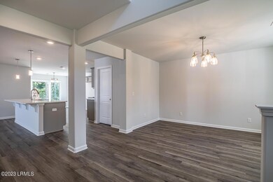 5 Formal dining