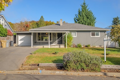 1016NWBellevuePl-Exteriorupdate-010