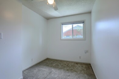 27056 Belanger St, Roseville, MI 48066 - photo 7