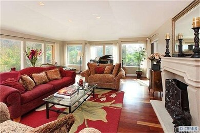 Large Living Room with Gas Burning Fireplace.