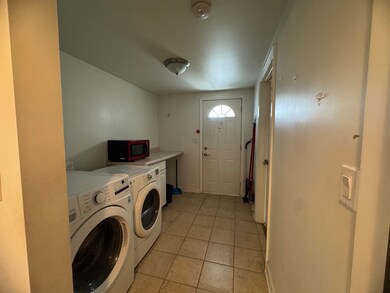 4049 W 89th Place, Hometown, IL 60456 - photo 6