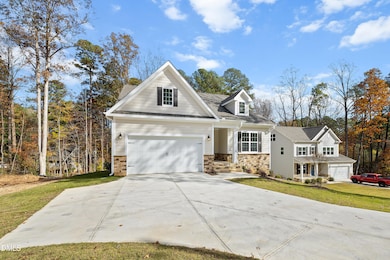 902 SW Maynard Rd, Cary, NC 27511 - photo 2