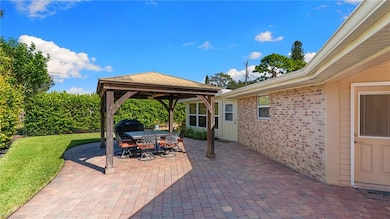 9817 Pennsylvania Ave, Bonita Springs, FL 34135 - photo 4