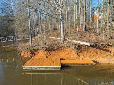 17 Olde Forest Rd, Clarksville, VA 23927 - photo 4