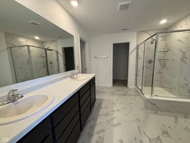 8109 Camellia Ln, Pendleton, IN 46064 - photo 3