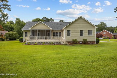 202 Nyon Court, New Bern, NC 28562