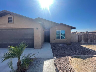 3736 S Susannah Dr, Yuma, AZ 85365 - photo 2