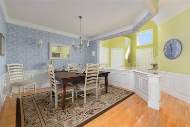 73 Camden Ct, South Kingstown, RI 02879 - photo 7