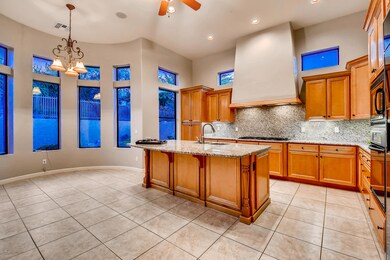 4063 N Te-011-12-Kitchen-MLS_Size