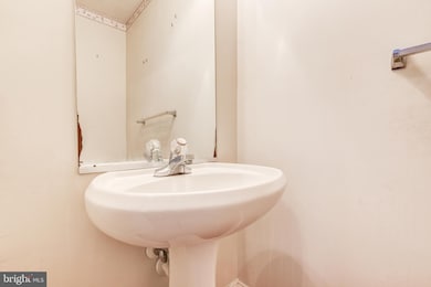 3814 Europe Ln, Bowie, MD 20716 - photo 5