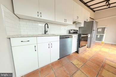 4400 Main St unit 2A, Philadelphia, PA 19127 - photo 4