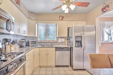 101 John St, South River, NJ 08882 - photo 7