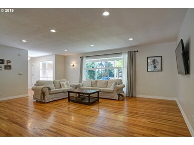 3203 Pioneer Dr SE, Salem, OR 97302 - photo 6