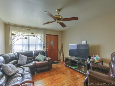 406 W Knoxville St, Broken Arrow, OK 74012 - photo 6