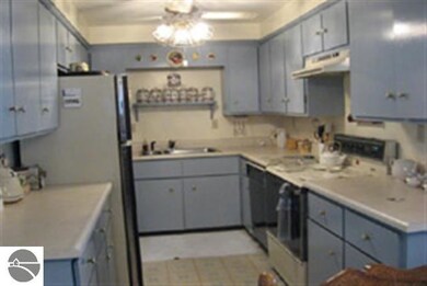 4022 E Michigan Ave, Au Gres, MI 48703 - photo 5