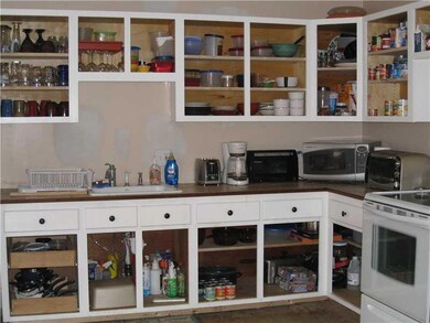Kitchen. Custom Made maple cabinets