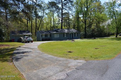 1807WaverlandDr (6)
