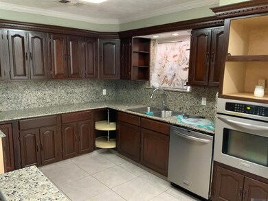 9534 W Darryl Pkwy, Baton Rouge, LA 70815 - photo 7