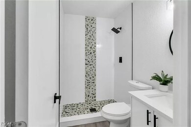 1675 Temple Terrace, North Fort Myers, FL 33917 - photo 4