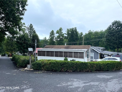 5355 Parkway E unit 106, Cosby, TN 37722 - photo 6