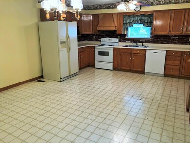 Kitchen/Dining