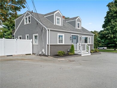 2075 Plainfield Pike, Johnston, RI 02919 - photo 3