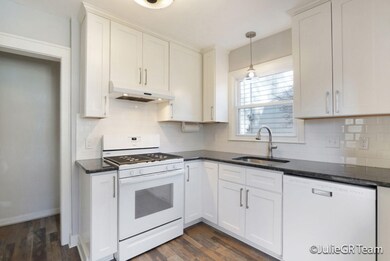 7 Kitchen
