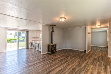 325 S Mountain View Dr, Kalispell, MT 59901 - photo 3