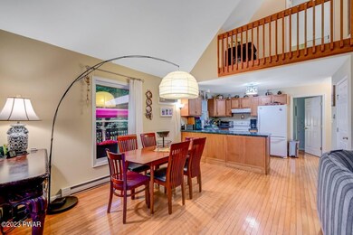 129 Westwood Cir, Dingmans Ferry, PA 18328 - photo 7