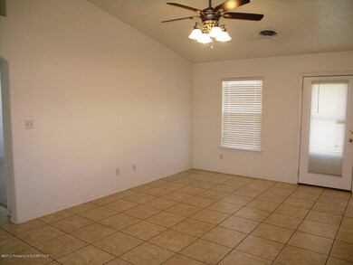 4019 Abbey Rd, Farmington, NM 87402 - photo 4