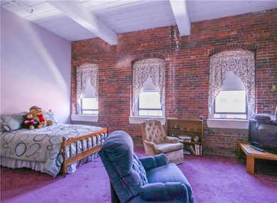 Island Terrace unit 312, Saco, ME 04072 - photo 7