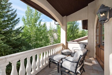 630_cordillera_way_exterior_deck