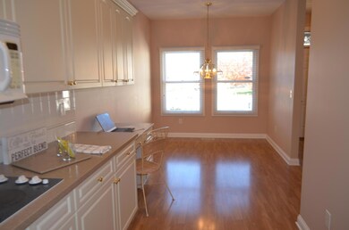 6141 McNaughten Grove Ln, Columbus, OH 43213 - photo 6