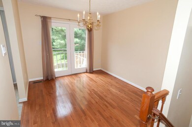 12400 Port Haven Dr, Germantown, MD 20874 - photo 5