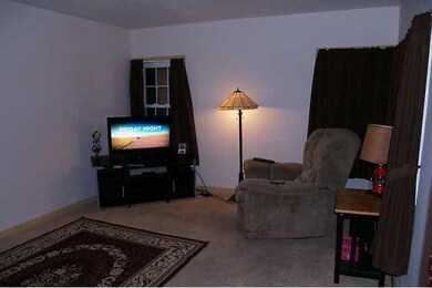 1135 58th St, Des Moines, IA 50311 - photo 2