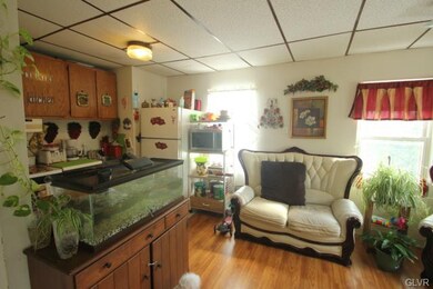 601 N Front St unit 4, Allentown, PA 18102 - photo 5