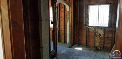 unlisted-address, Topeka, KS 66604 - photo 6